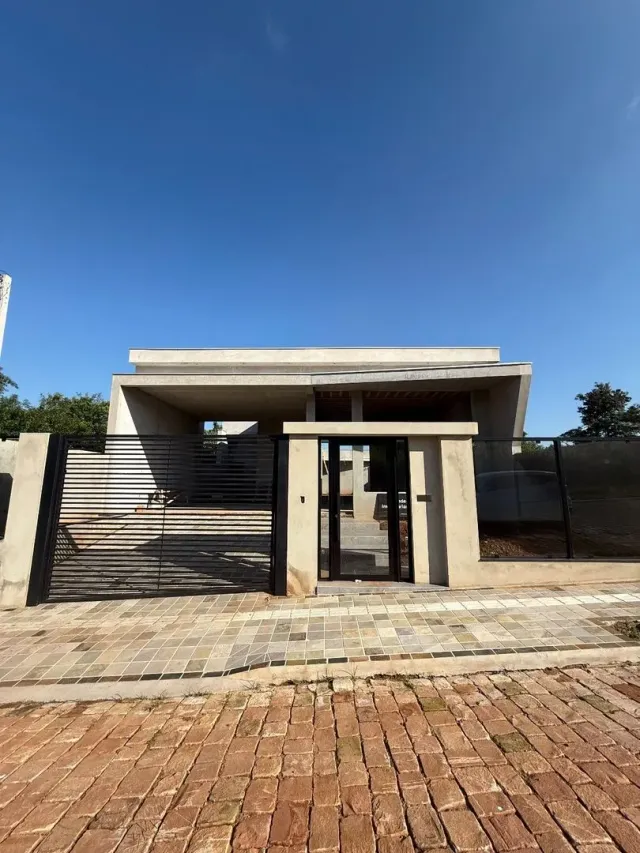 Casa com 3 dormitórios