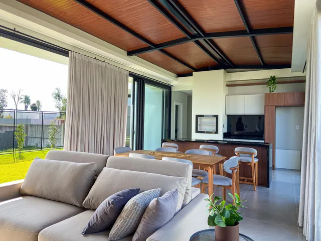 Casa com 3 dormitórios, foto 2