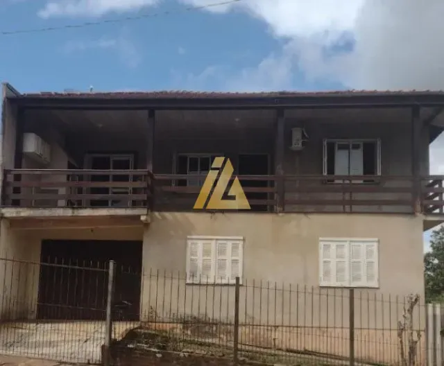 Casa com 2 dormitórios