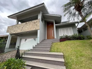 Casa com 4 dormitórios, foto 2
