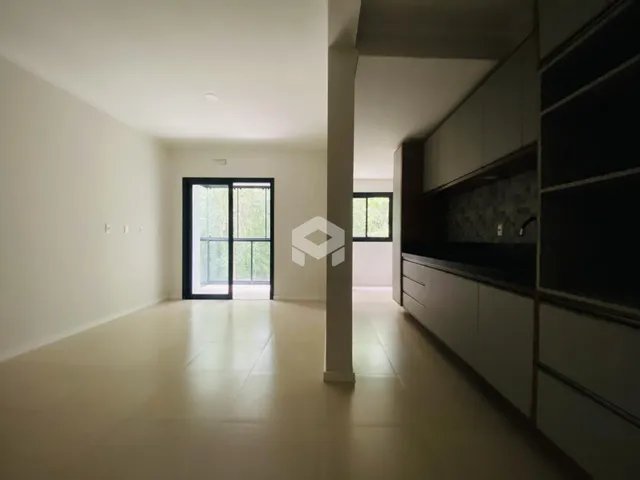Apartamento com 2 dormitórios, foto 3