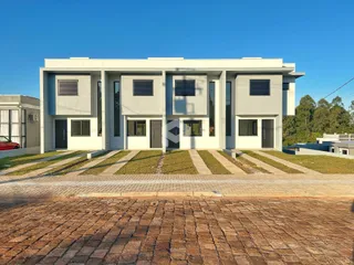 Fachada de uma casa moderna em Lajeado, Brasil.