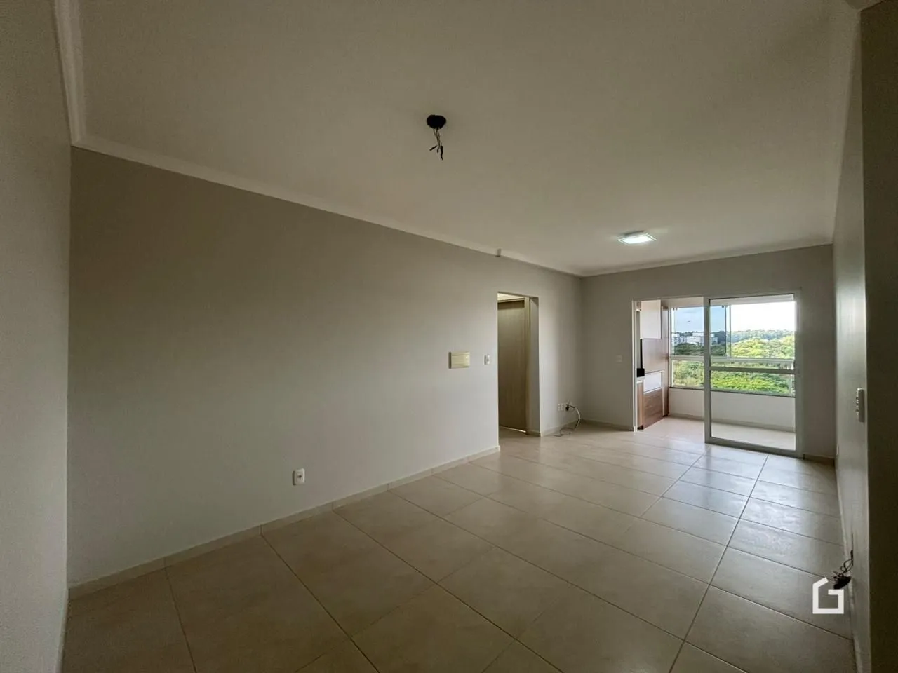 Apartamento com 2 dormitórios, foto 1
