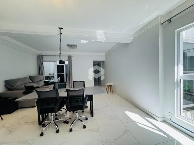 Apartamento com 3 dormitórios, foto 4