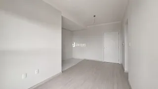 Apartamento com 2 dormitórios, foto 3