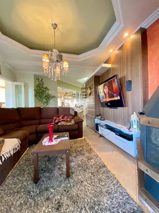 Casa com 4 dormitórios, foto 3