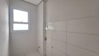 Apartamento com 2 dormitórios, foto 6