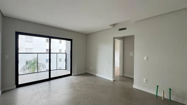 Apartamento com 2 dormitórios, foto 3