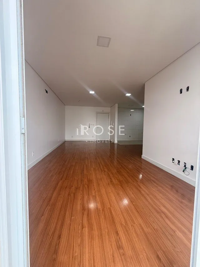 Apartamento com 2 dormitórios, foto 4