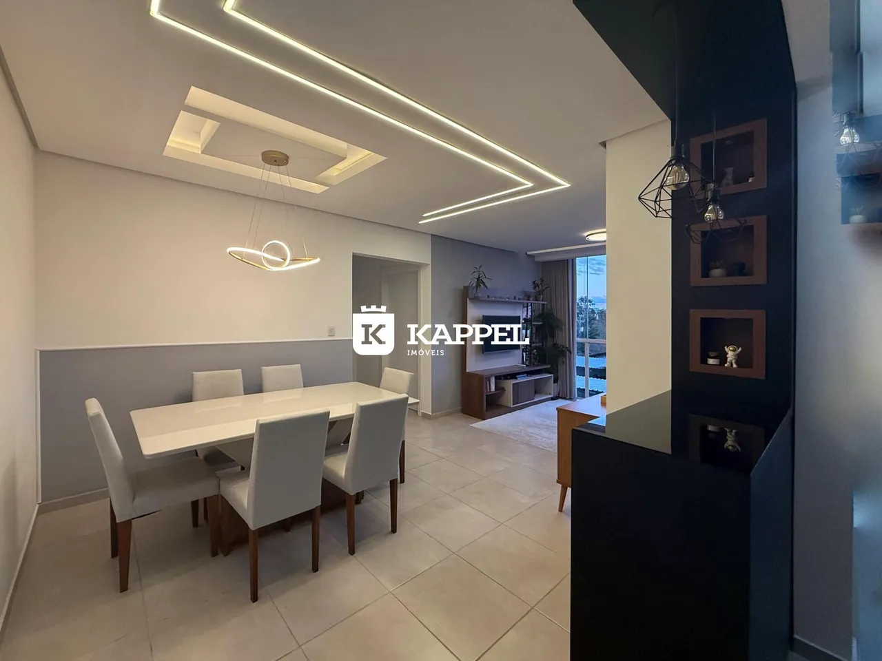 Apartamento com 2 dormitórios, foto 1