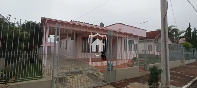 Fachada de uma casa residencial em Lajeado, Brasil.