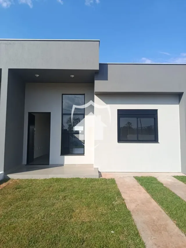 Casa geminada com 2 dormitórios