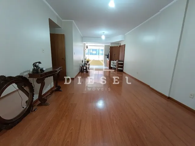 Apartamento com 3 dormitórios, foto 2