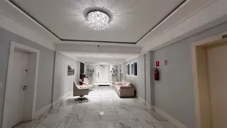 Apartamento com 2 dormitórios, foto 36