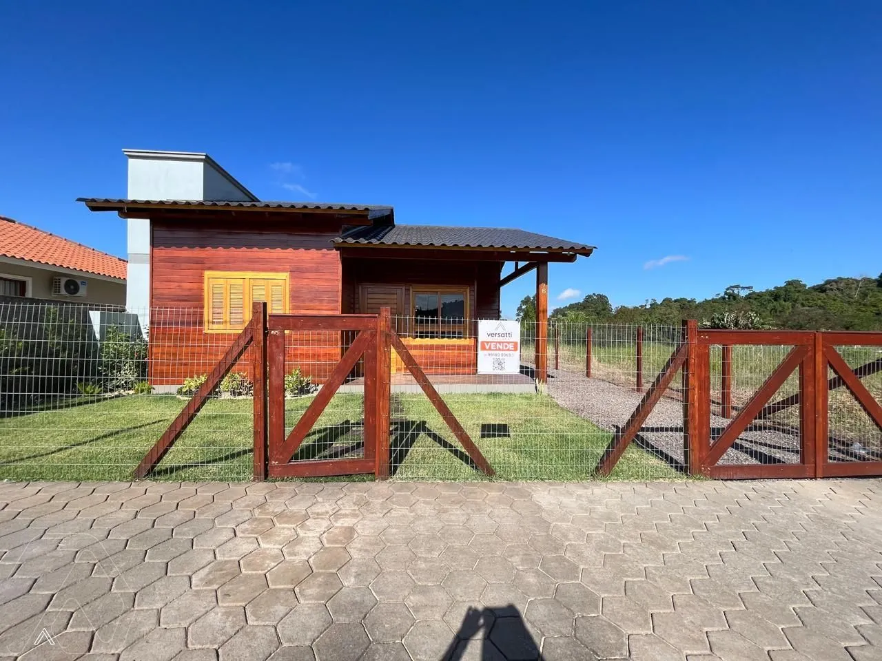 Casa com 3 dormitórios, foto 1
