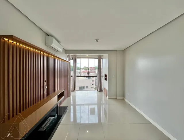 Apartamento com 2 dormitórios, foto 2