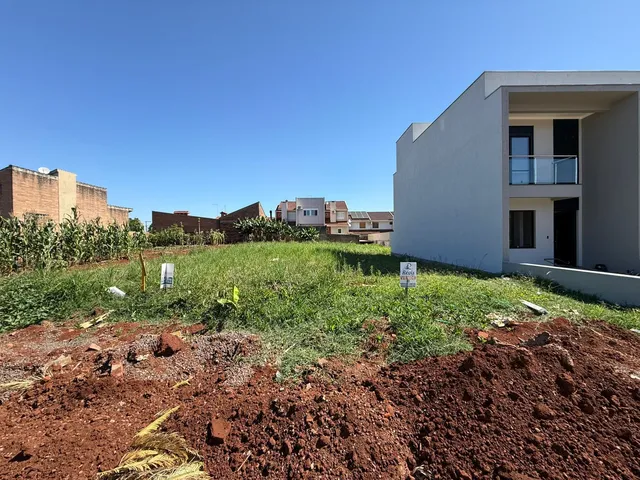 Vista externa de uma residência moderna em Lajeado, Brasil.