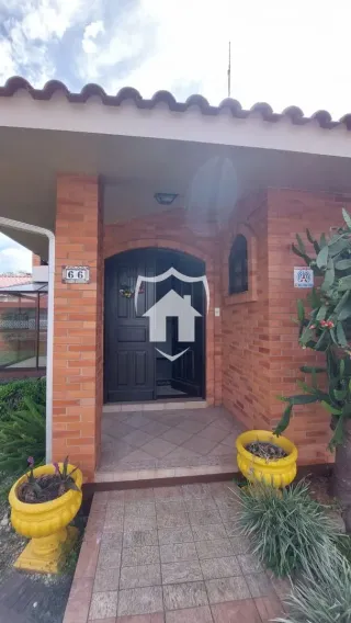Casa com 4 dormitórios, foto 2