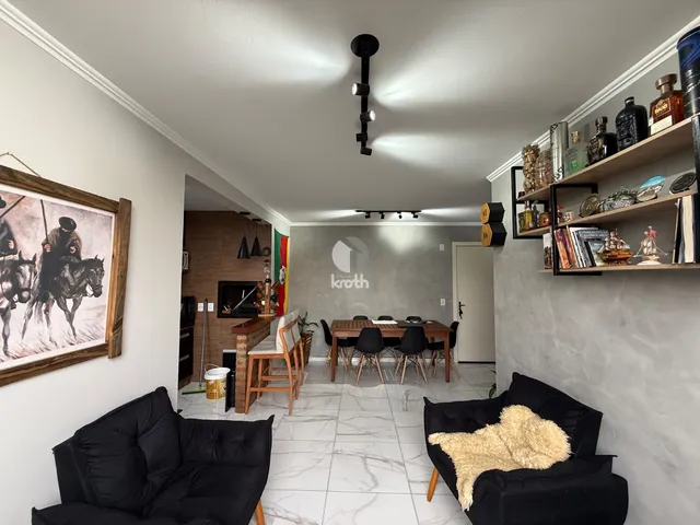 Apartamento com 2 dormitórios, foto 2