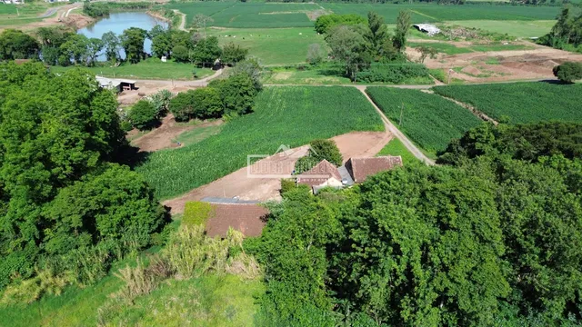Área rural com 3 dormitórios, foto 2