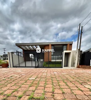 Foto da fachada moderna de uma residência em Lajeado, Brasil.