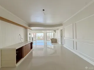 Apartamento com 3 dormitórios, foto 4