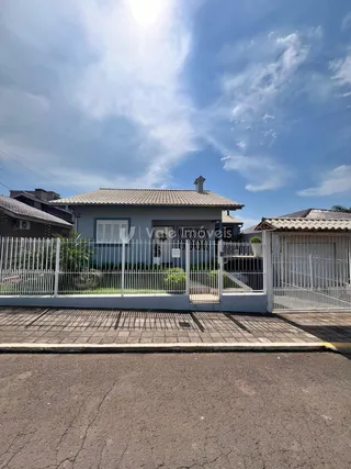 Casa com 3 dormitórios, foto 1