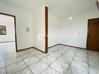Apartamento com 2 dormitórios, foto 2