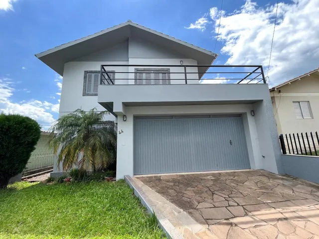 Casa com 3 dormitórios