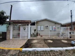Casa com 4 dormitórios, foto 1