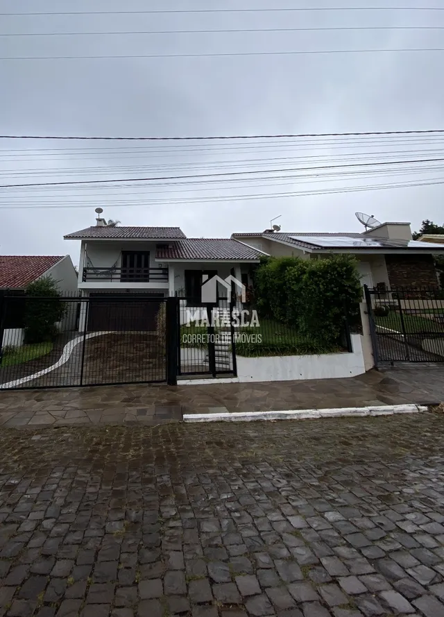 Casa com 3 dormitórios