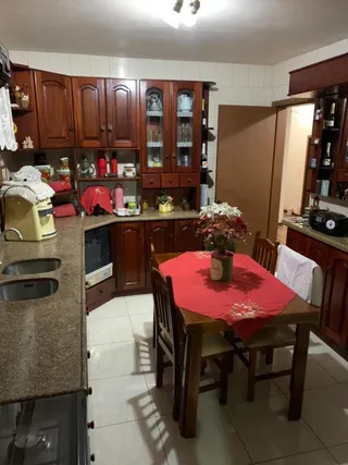 Casa com 4 dormitórios, foto 4