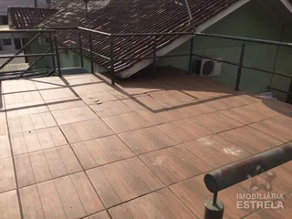 Casa com 5 dormitórios, foto 2
