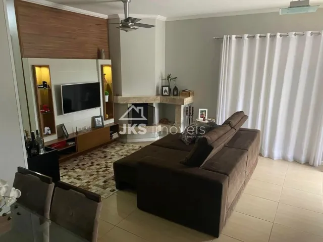 Casa com 3 dormitórios, foto 2