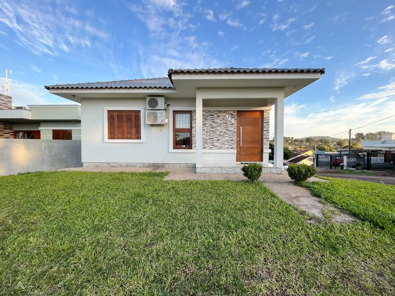 Casa com 2 dormitórios, foto 1