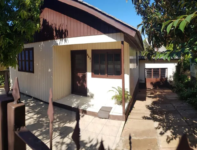 Casa com 2 dormitórios