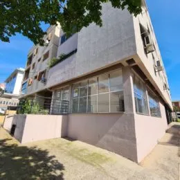 Fachada de um prédio residencial em Lajeado, Brasil.