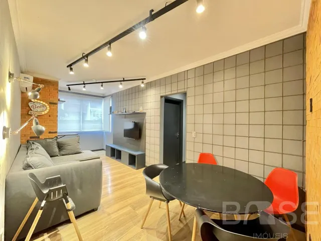 Apartamento com 2 dormitórios