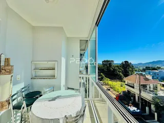 Vista da varanda com vista para a paisagem de Lajeado, Brasil.
