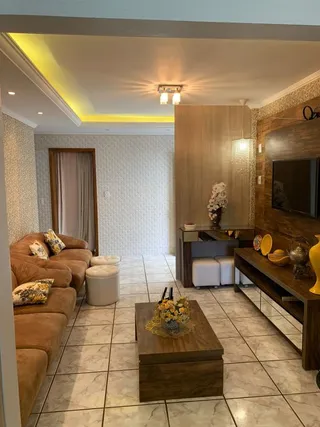 Casa com 4 dormitórios, foto 3