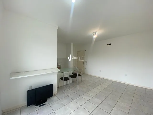 Apartamento com 1 dormitório, foto 2