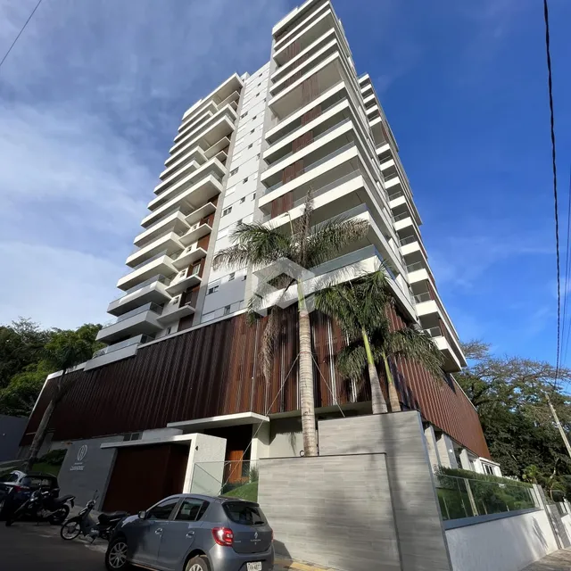 Vista da fachada de um edifício residencial em Lajeado, Brasil.