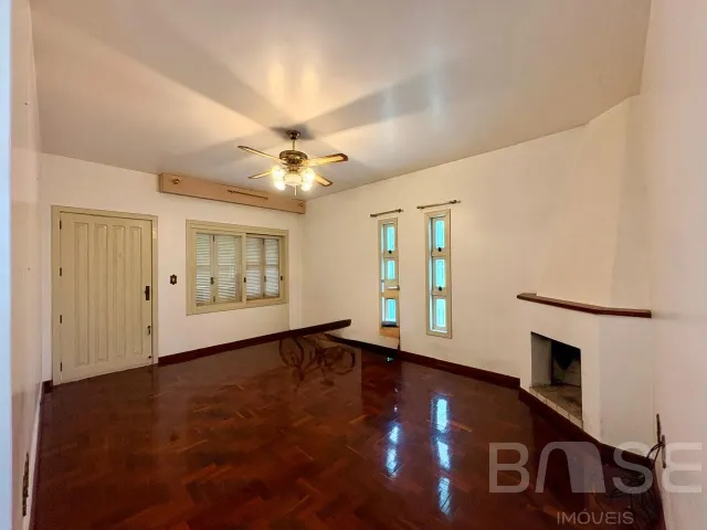 Casa com 4 dormitórios, foto 4