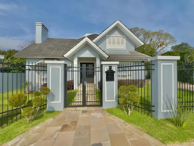 Casa com 3 dormitórios