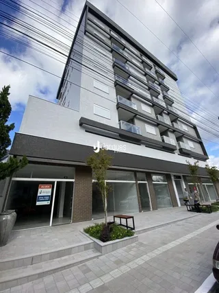 Fachada moderna de um prédio residencial em Lajeado, Brasil.