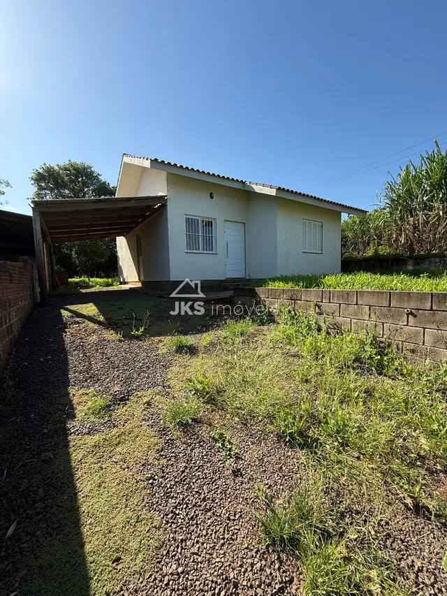 Casa com 2 dormitórios