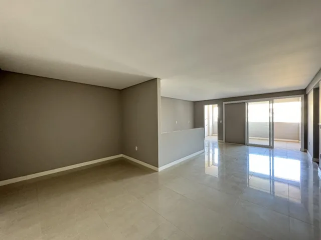 Apartamento com 3 dormitórios, foto 4