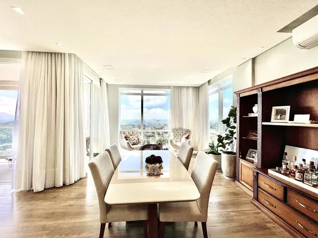 Apartamento com 3 dormitórios