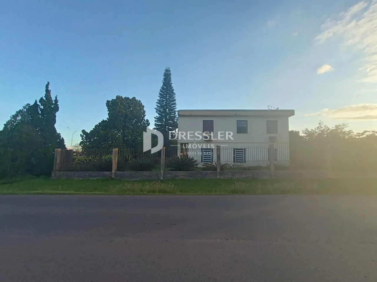 Casa com 3 dormitórios, foto 1