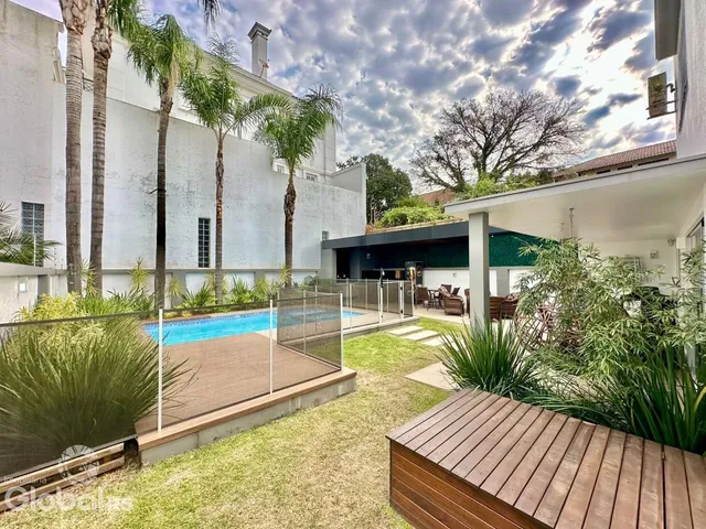 Casa com 3 dormitórios